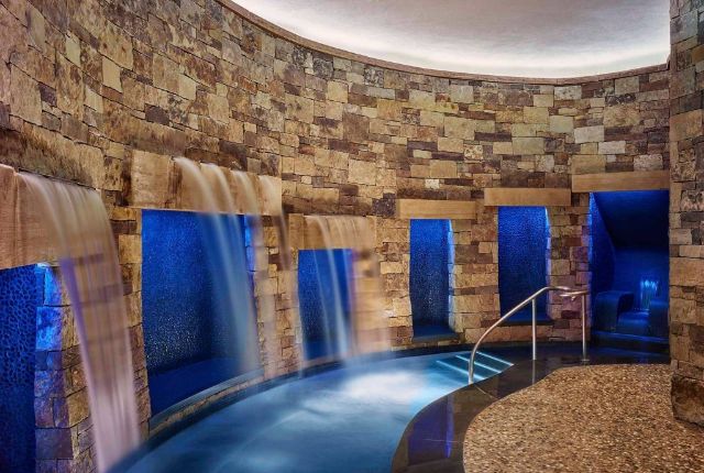 Luxury ski spa hotels