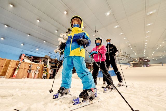 Ski Dubai: Getting group ski lessons. Credit Ski Dubai/Facebook